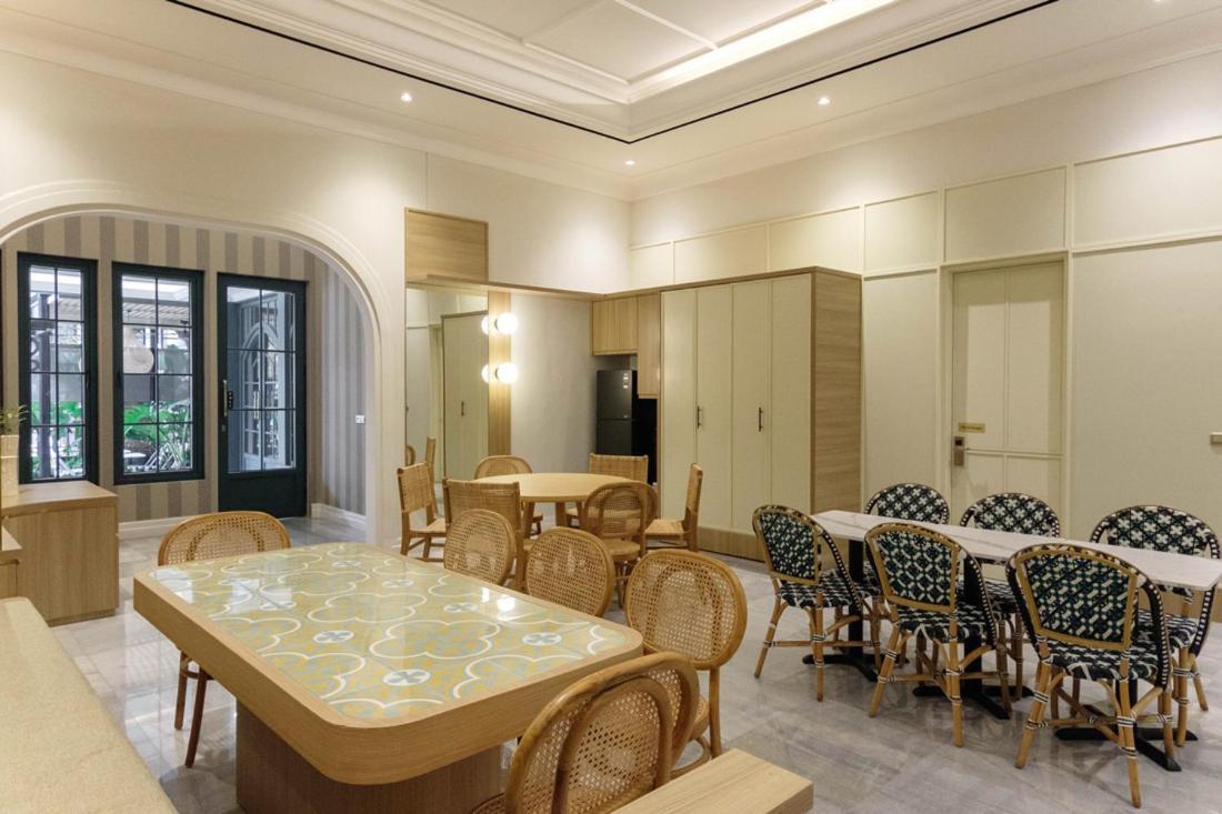 Casa Living Senopati Hotell Jakarta Eksteriør bilde
