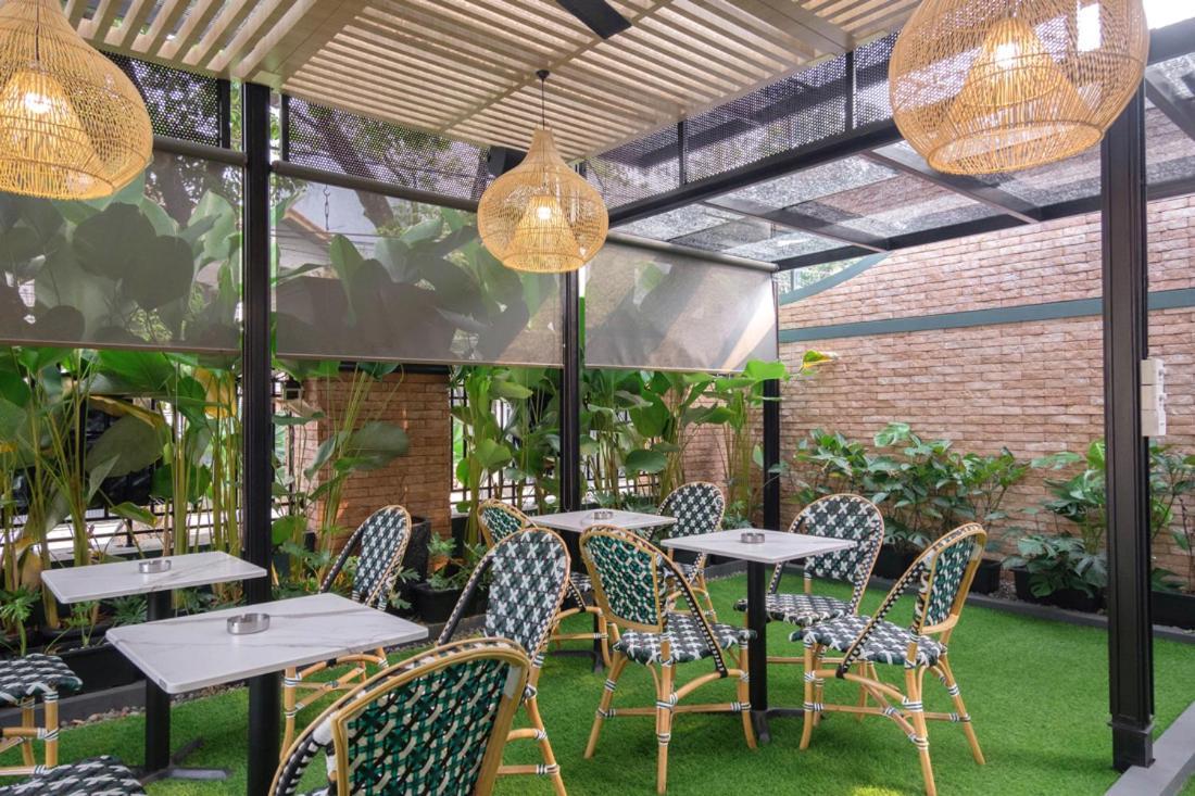 Casa Living Senopati Hotell Jakarta Eksteriør bilde
